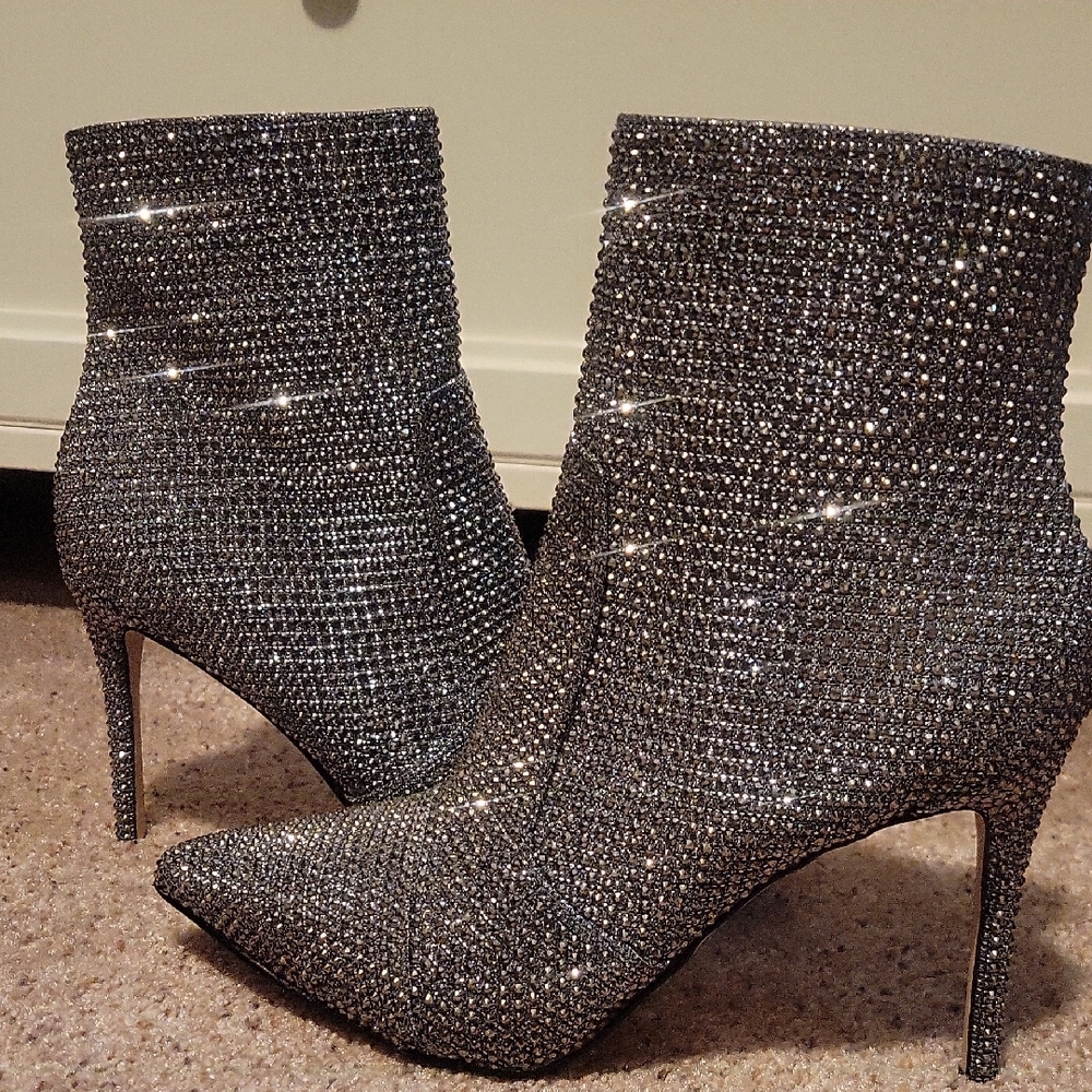 Elegant Silver Ankle Boots